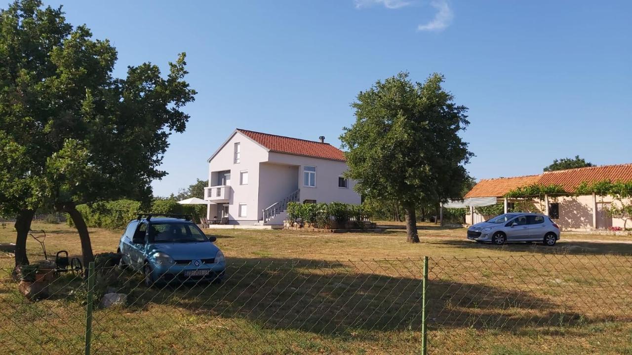 Luka Apartment Galovac  Екстериор снимка